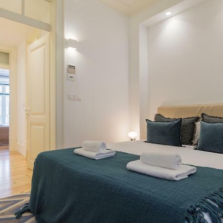 Charming 2 Bedroom Apartment In Baixa Chiado Lisboa Extérieur photo