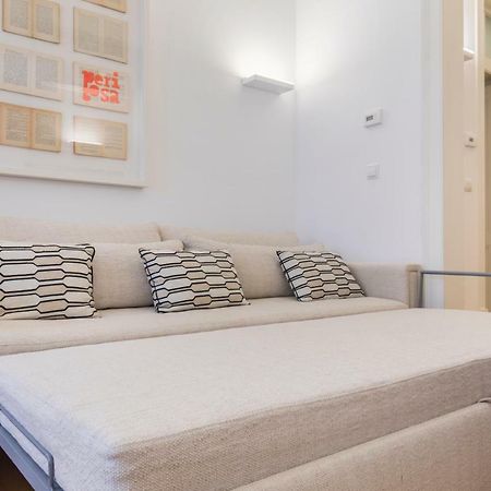 Charming 2 Bedroom Apartment In Baixa Chiado Lisboa Extérieur photo