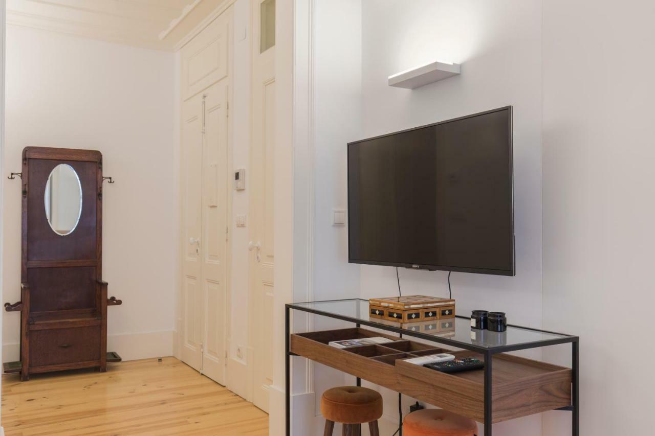 Charming 2 Bedroom Apartment In Baixa Chiado Lisboa Extérieur photo